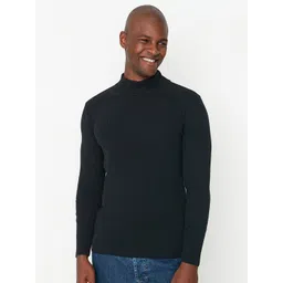 Trendyol Men Black Solid Pullover Sweater-picture-21