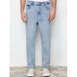 Trendyol Men Mi-Rise Clean Look Heavy Fade Cropped Stretchable Jeans-picture-27