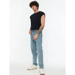 Trendyol Men Mid-Rise Clean Look Light Shade Pure Cotton Jeans-picture-14