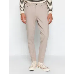 Trendyol Men Mid-Rise Clean Look Regular Fit Non Stretchable Casual Jeans-picture-15