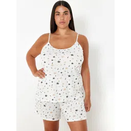 Trendyol Plus Size Conversational Printed Shoulder Straps Night suit-picture-31