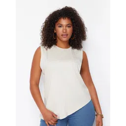 Trendyol Plus Size Round Neck Short Sleeves Cotton Regular T-shirt-picture-20