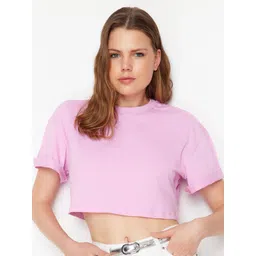 Trendyol Round Neck Drop-Shoulder Sleeves Cotton Crop T-shirt-image-19