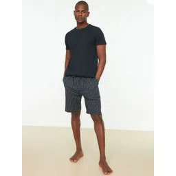 Trendyol Round Neck T-shirt & Striped Shorts Night suit-picture-21