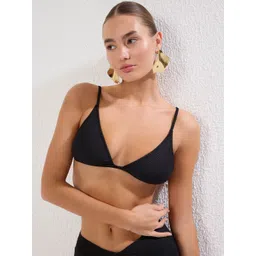 Trendyol Shoulder Straps Swim Top-picture-26