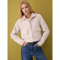 Trendyol Spread Collar Crop Woven Jacket-picture-40