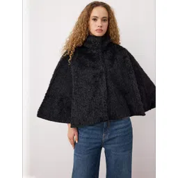 Trendyol Stand Collar Cape Jacket With Faux Fur Trim-picture-25