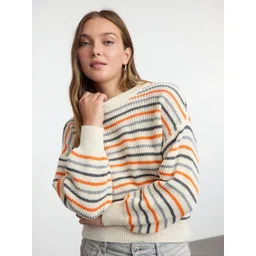 Trendyol Striped Round Neck Pullover-picture-22