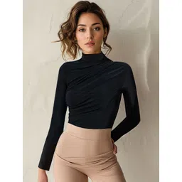 Trendyol Top-picture-30