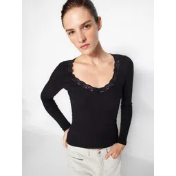 Trendyol V-Neck Long Sleeves Fitted Top-picture-26