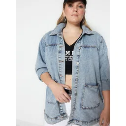 Trendyol Washed Pure Cotton Crop Denim Jacket-picture-15