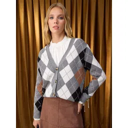 Trendyol Women Argyle Colourblocked Cardigan-picture-23