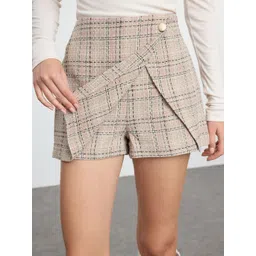 Trendyol Women Checked Fashion Shorts-picture-34