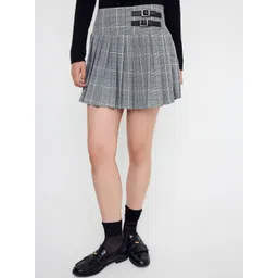 Trendyol Women Checked Flared Mini Skirts-picture-25