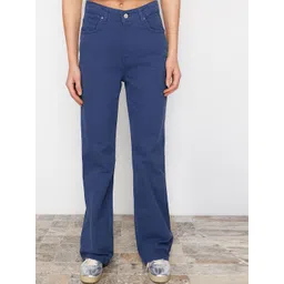 Trendyol Women Clean Look Mid-Rise Pure Cotton Jeans-picture-33