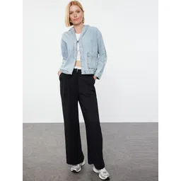 Trendyol Women Colourblocked Crop Sporty Jacket-picture-23