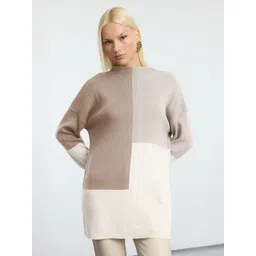 Trendyol Women Colourblocked Pullover-picture-19