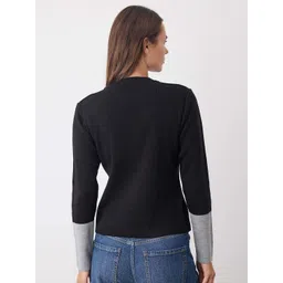 Trendyol Women Colourblocked Round Neck Pullover image 4