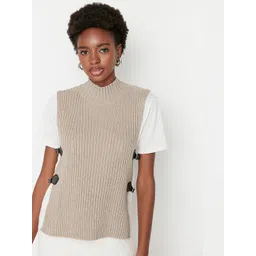 Trendyol Women Grey Cardigan with Belted Detail image 5