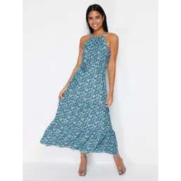 Trendyol Women Halter neck Sleeveless Maxi Dress-picture-36