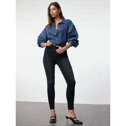 Trendyol Women High-Rise Heavy Fade Regular Fit Jeans-picture-32