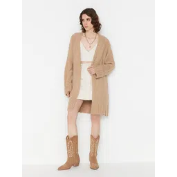 Trendyol Women Long Sleeves Front Open Acrylic Longline Cardigan image 2