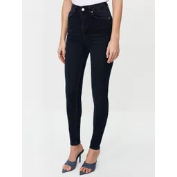 Trendyol Women Mid Rise Clean Look Stretchable Jeans-picture-39