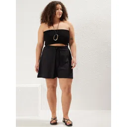 Trendyol Women Mid Rise Loose Fit Regular Shorts-picture-37