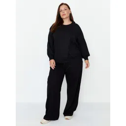 Trendyol Women Mid-Rise Parallel Trousers-picture-13