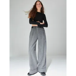 Trendyol Women Mid Rise Plain Parallel Trousers-picture-38