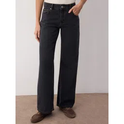 Trendyol Women Mid-Rise Regular Fit Jeans-picture-22