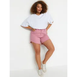 Trendyol Women Mid Rise Shorts-picture-24