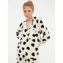 Trendyol Women Off White & Black Printed Night suit-picture-30