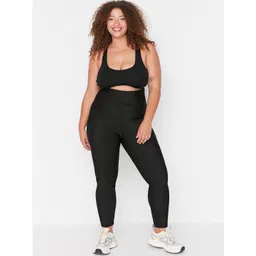 Trendyol Women Plus Size Black Solid Tights-picture-30