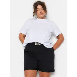 Trendyol Women Plus Size Mid-Rise Shorts-picture-33