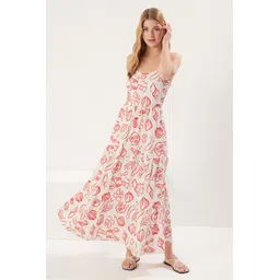 Trendyol Women Printed Maxi Dress-picture-21
