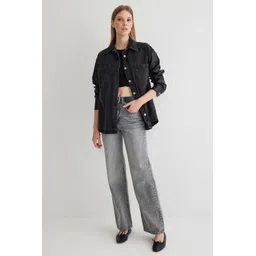 Trendyol Women Pure Cotton Low Distress Heavy Fade Jeans-picture-32