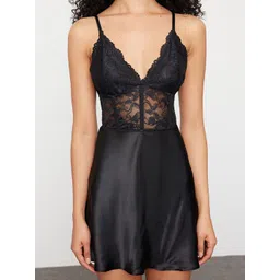 Trendyol Women Sleeveless Shoulder Straps Above Knee Solid Nightdress-picture-10