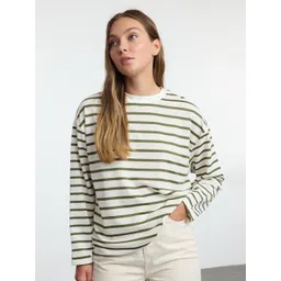 Trendyol Women Striped Pullover Sweatshirt-picture-10