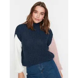 Trendyol Women Teal & White Colourblocked Pullover-picture-30