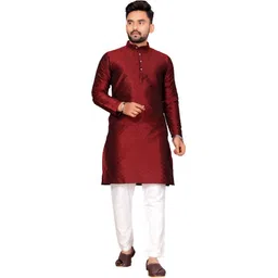 triotee Men Solid Jacquard Straight Kurta-picture-13
