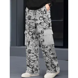 TRIPR Men Typography Printed Loose Fit Mid-Rise Cargo Trouser-picture-20