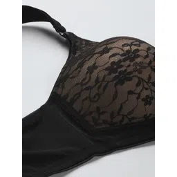 Triumph Women Black & Beige Full Coverage Non Wired Lace Everday Bra110I614 image 5