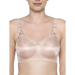 Triumph Women Clothing & Accessories-picture-44