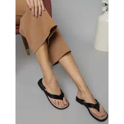 Truffle Collection Women's Black Thong Sandals-picture-27