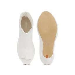 Truffle Collection Women's White Peeptoe Boots image 4