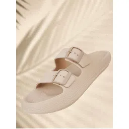 TRV Men Buckle Detailed Slip On Flip Flops-picture-42