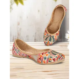 TRY FEET Women Printed Mojaris Flats-picture-17
