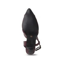 TRYME Women's Maroon Back Strap Sandals image 5