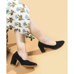 tryme Women Bellies Sandal image 4